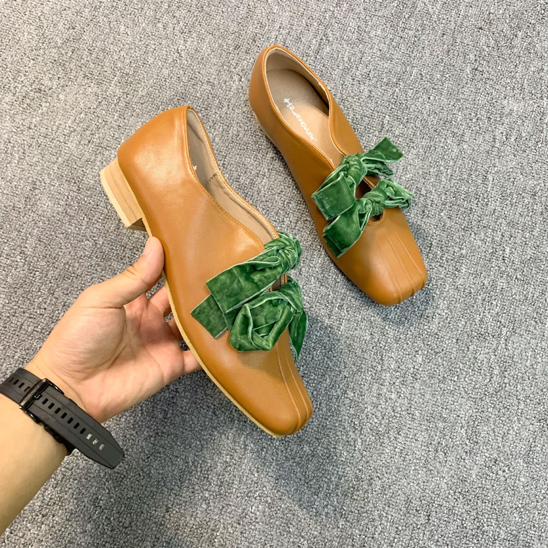 

Spot second hair! Retro niche pleated Mary Jane shoes versatile light mouth color matching straps square head thick heel single shoes 40