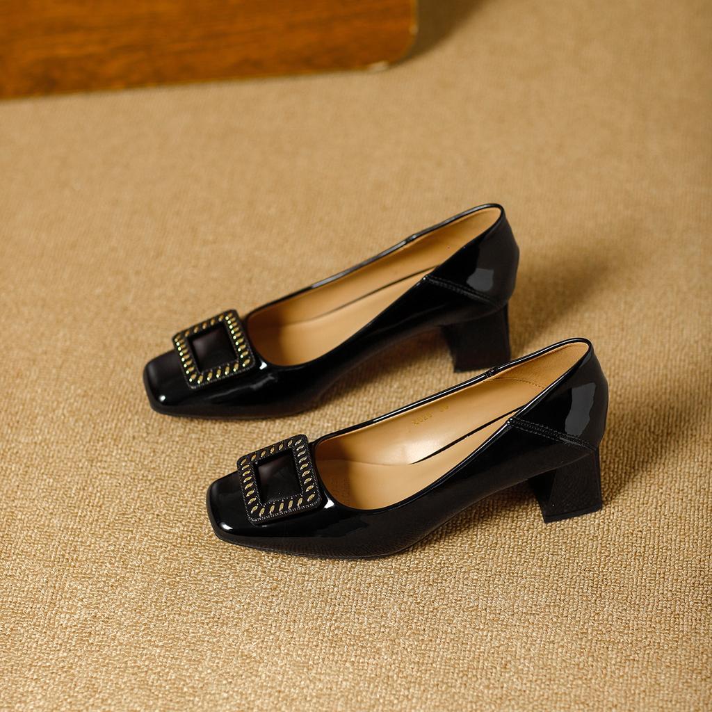 Thick heel high heels are not tired of square buckle red wedding shoes 2026 spring patent leather square head medium heel shallow mouth single shoes