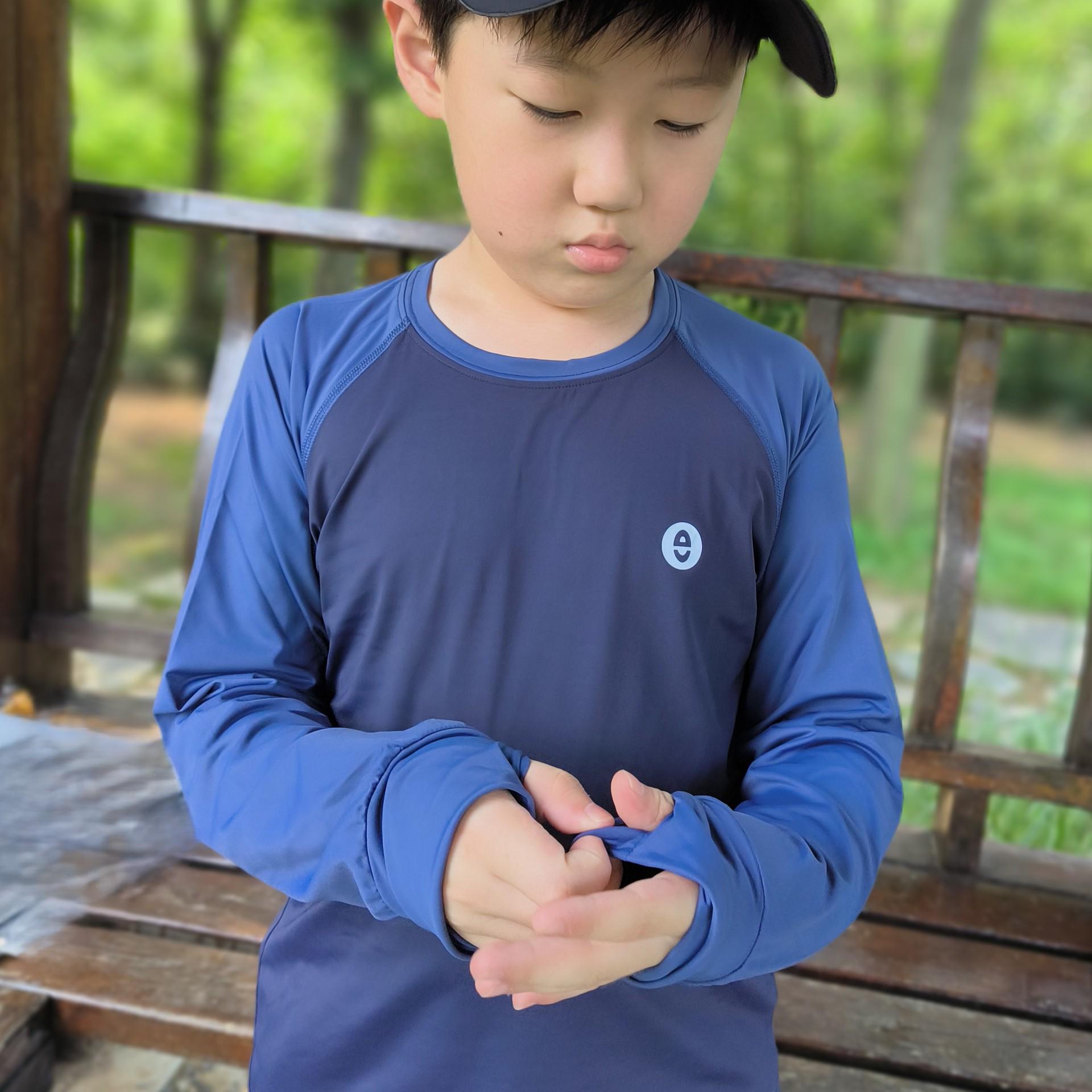 

Kids Quick-Dry Outdoor Sweatshirt - Essential Long-Sleeve for Boys & Girls Eleventh Holiday Adventures 140