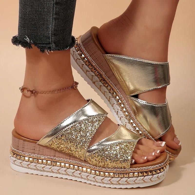 Fashion Fashion Gold Sequins Sandals for Women 2025 Summer Rivet Decor Platform Wedges Slippers Woman Plus Size Thick Bottom Sandles New