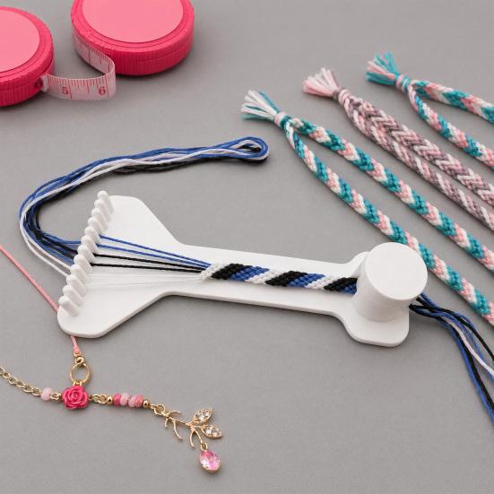 3D Printed Bracelet Jig, Hand Braiding Tool Bracelet Maker, Parachute Cord Bracelet Jig for Braiding Bracelets Wristbands Necklaces DIY Craft
