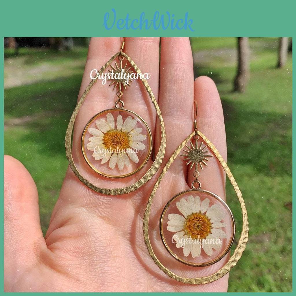 Bohemian Daisy Pendant Earrings With Alloy Water Drop Shape For Womens Summer Fashion