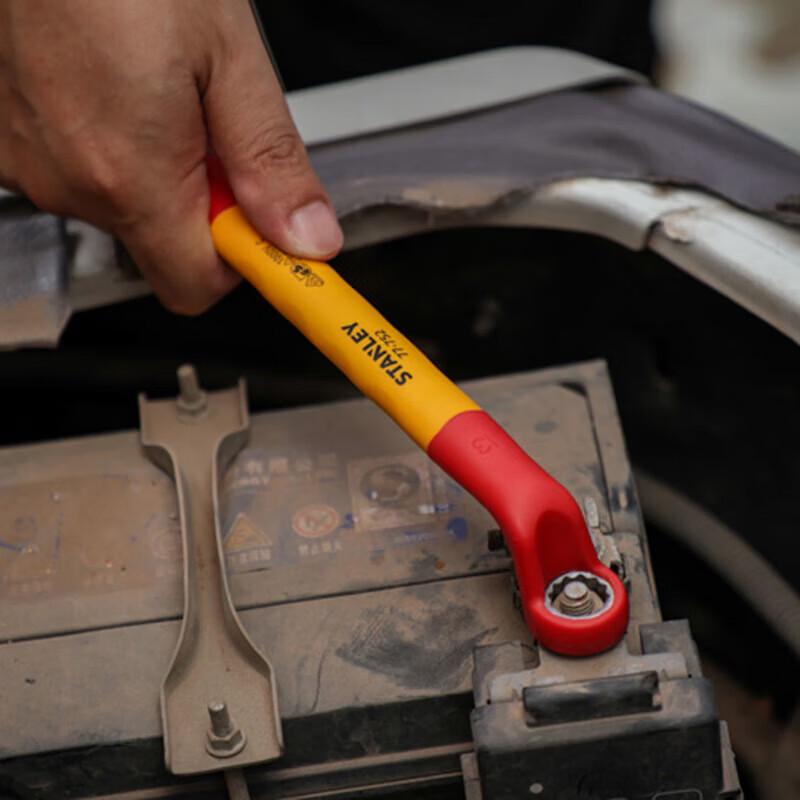 Stanley Dual-Color VDE Insulated Combination Wrench
