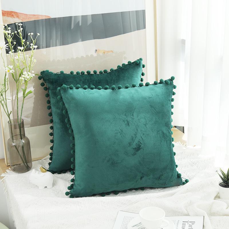Бархатная наволочка с помпоном - Современная минималистичная однотонная наволочка 45x45 cm