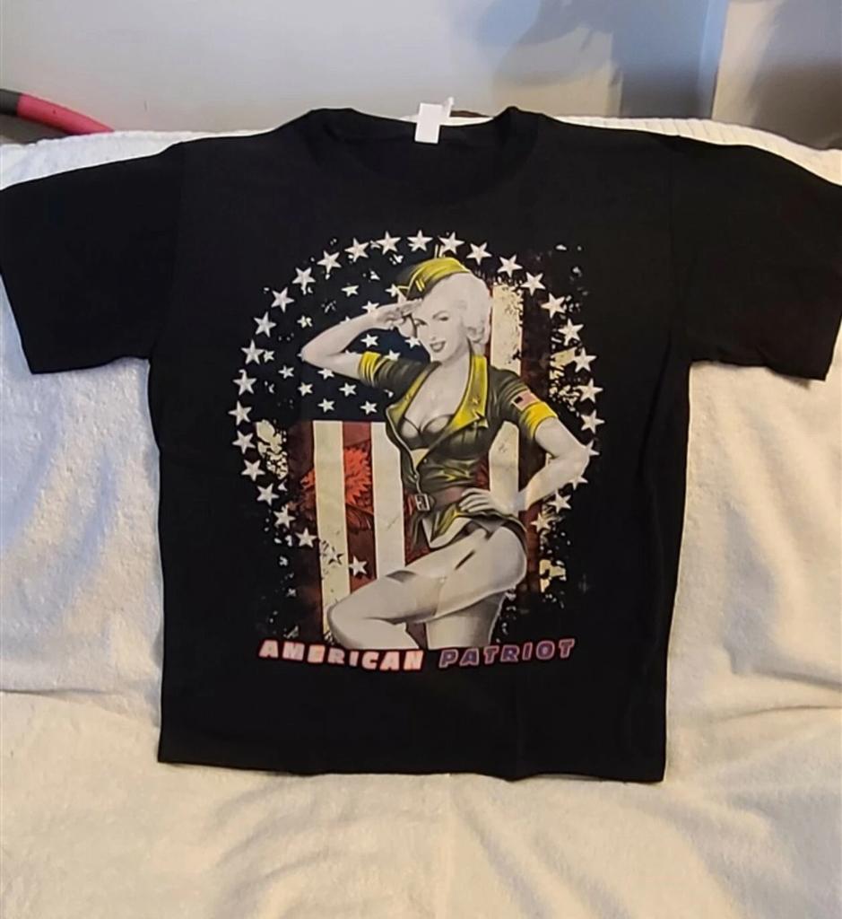 AMERICAN PATRIOT MARILYN MONROE FLAG ARMY MILITARY TATTOO T-shirt