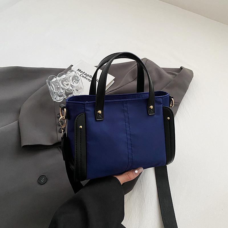 Stylish Nylon Bag Women 2023 New Korean Style Autumn Winter Retro Fashion Square Bag Single Shoulder Bag Black