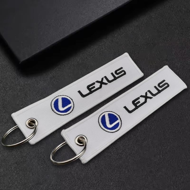 for Lexus RX350 IS250 IS350 GX460 ES350 GS350 GX470 IS300 NX300 ES250 ES NX IS RX Car Key Rings Buckle Keychain Pendent Keyrings
