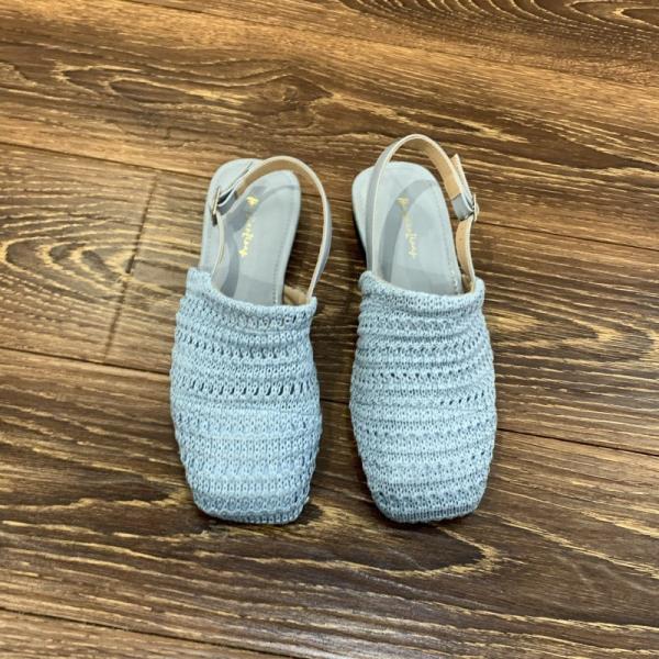 Fashion 2025 Summer Beige Heeled Sandals Straw Shoes Women Shallow Mouth Buckle Strap Black Handmade Fashion Closed Block Flat Open Comf