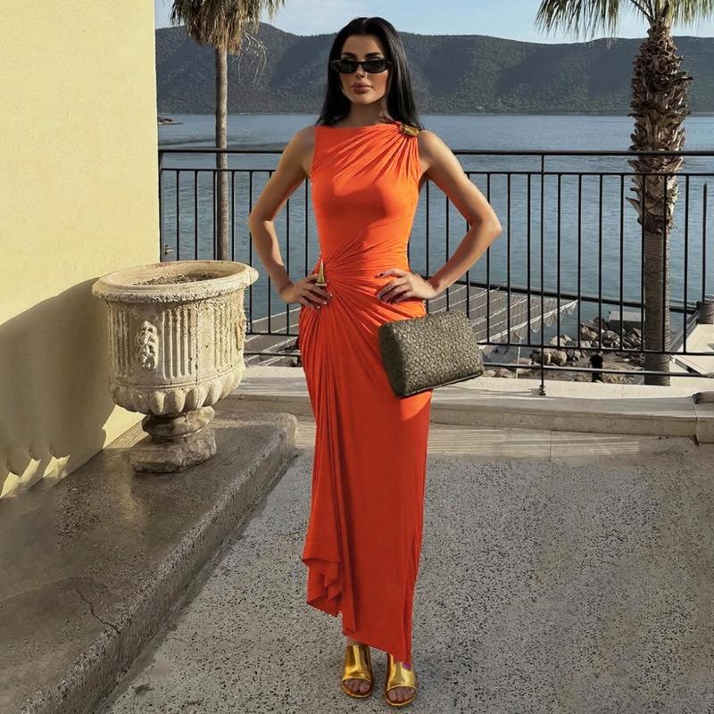 Autumn New Fashion Sexy Slim Fit Metal Decorative Pleated Sleeveless Hip Wrap Dress
