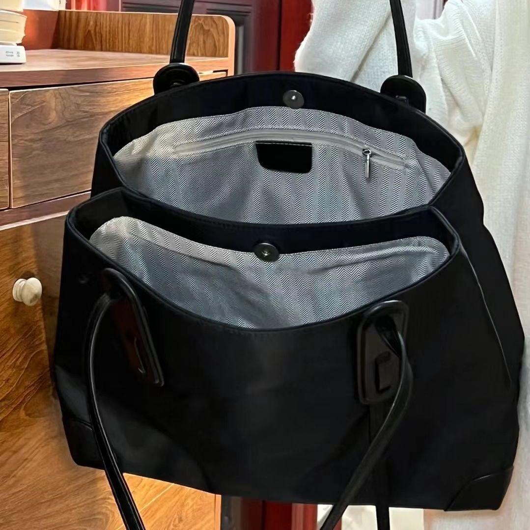 

Dai Yi women s bag, Lazy Wind Tote big bag 2022 new shoulder messenger bag large capacity casual handbag чорний
