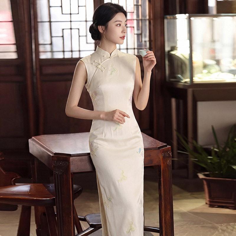 Elegant Sleeveless Chinese-Inspired Cheongsam Dress With Embroidery Modern Fit 2026 Womens Plus Size