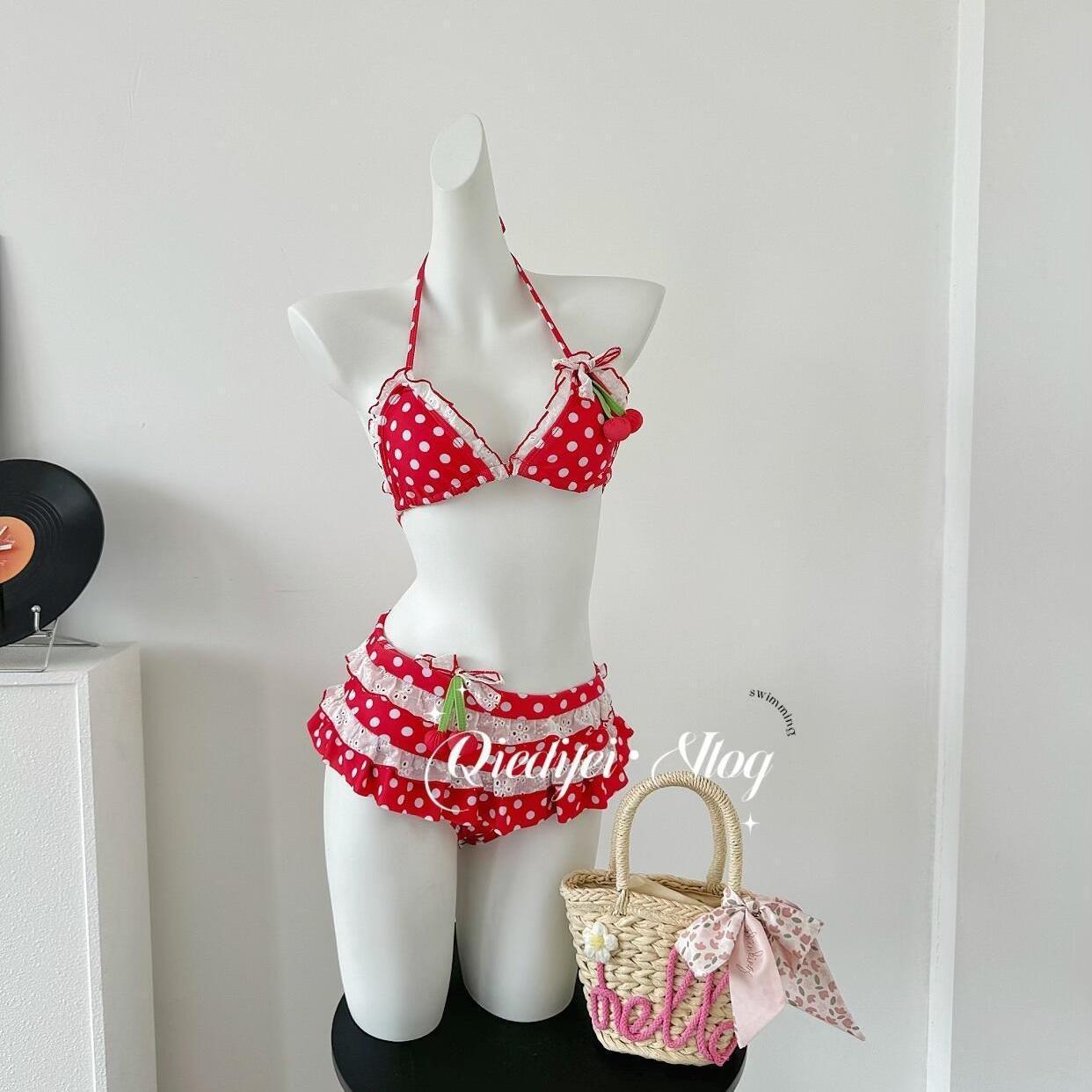 Bikini split small cherry three-piece ins wind pure desire less cute seaside vacation swimsuit M
