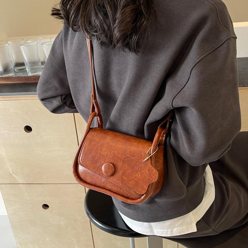 Retro Small Bag Women's 2025 Spring and Summer New Trendy Fashion Shoulder Bag Summer High Sense Versatile Messenger Small Square Bag