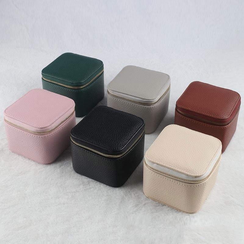 Portable Jewelry Storage Box Elegant Jewelry Organizer Practical Small Jewelry Storage Case Suitable for Travel Use