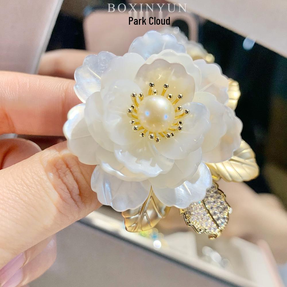 Bo Xin Yun Handmade Pearl Shell Peony Brooch – Elegant Luxury Accessory for Women