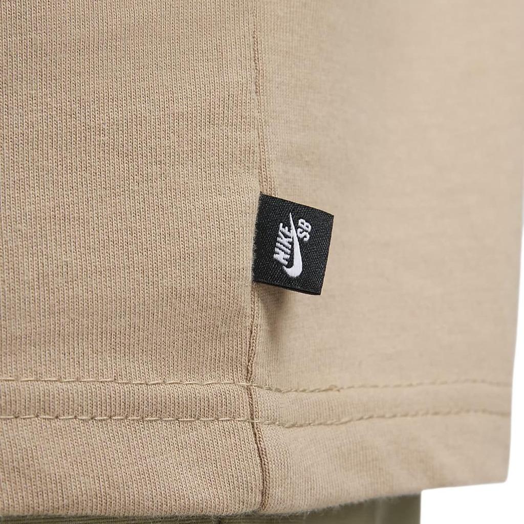 Nike T Shirts Men's Khaki Crew Neck Moderate Straight Fit FB8138-200