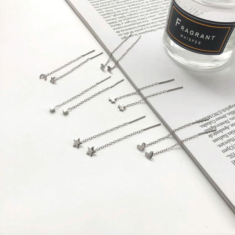 Three-leaf Clover Love Star Ear Cable Temperament Medium-length Style To Modify The Face Shape Simple Design