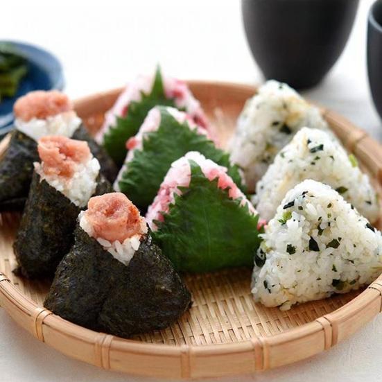6-Cavity Triangle Onigiri Mold Bento Box 2-in-1 Rice Ball Maker with Lid Portable Lunch Container for Meal Prep Picnic School Lunch