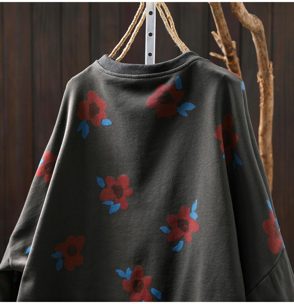 Retro Floral Print Sweatshirt - Eye-Catching Everyday Wear