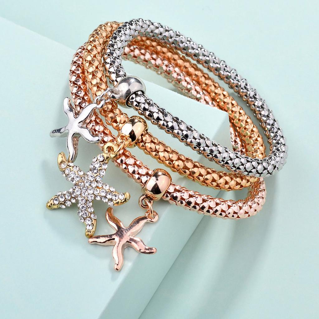 3-Color Women's Fashion Elastic Corn Chain Heart Pendant Bracelet Set, Suitable for Date, Travel, Party, Festival Dress Gifts
