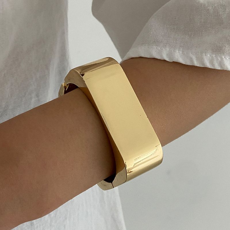 European and American Style Jewelry Versatile Ins Metal Square Wide Bracelet Vintage Red Glossy Open Bangle for Women