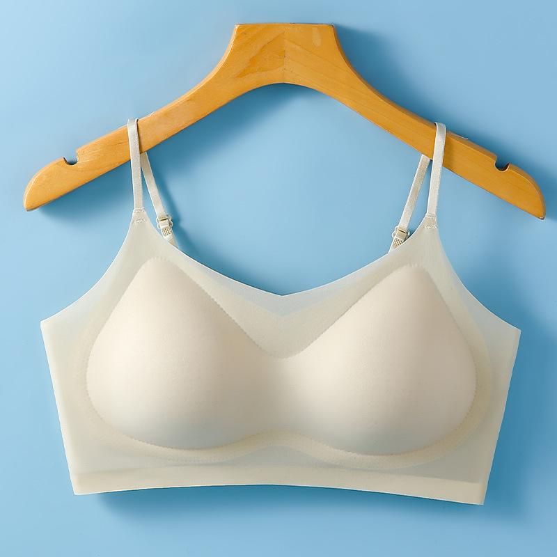 Light Green Seamless Breathable Wireless Bra with Adjustable Thin Straps