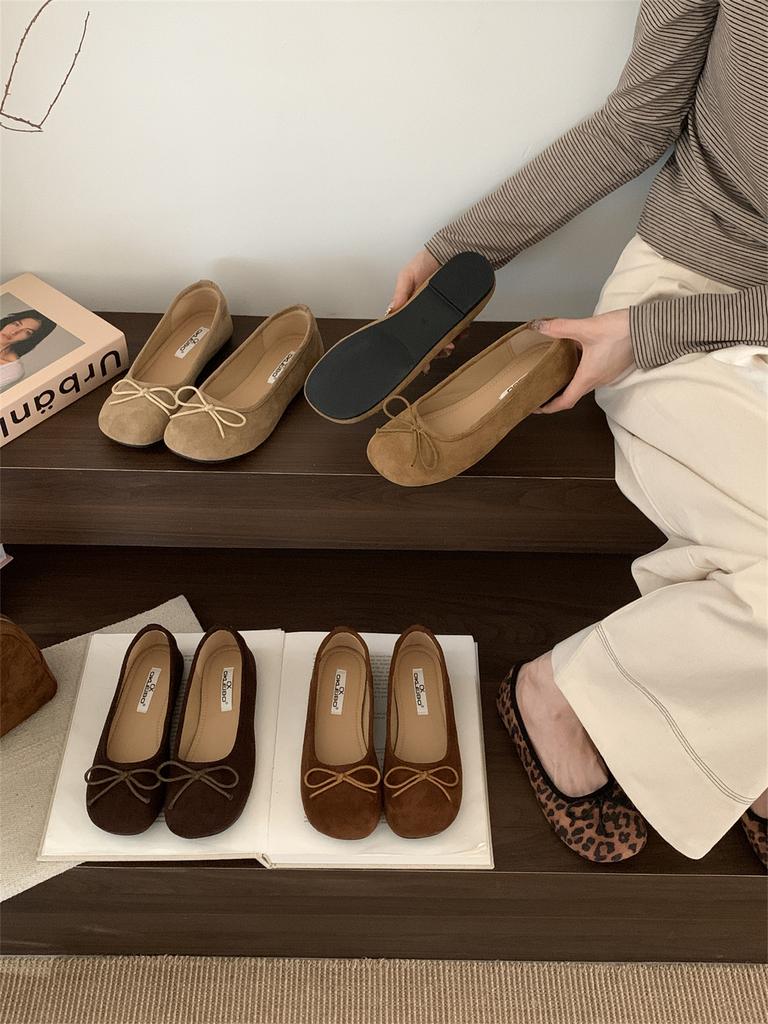 French ballet style bow flat-soled single shoes women's 2025 new Maillard not tired feet shallow mouth grandma shoes ladyshoes