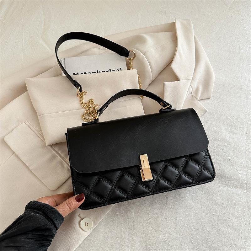 

Сумка 2024 лето новая простая модная сумка-тоут сумка подмышку женская сумка нишевая сумка на плечо простая сумка-мессенджер чёрный