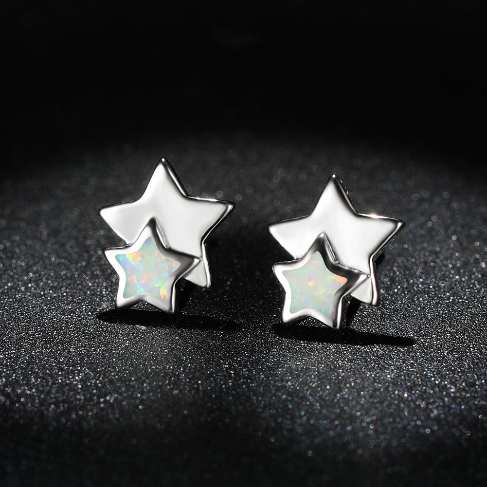 

Minimalist Temperament Star Studded Earrings Australian Treasure Pentagram Niche and Cold