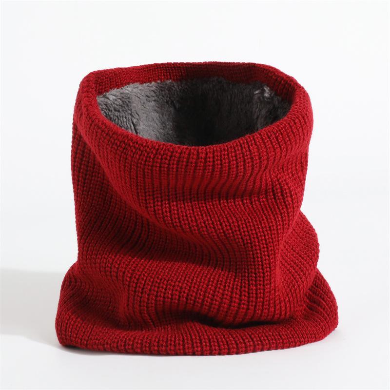 2025 Autumn-Winter Velvet Knit Neck Warmer: Windproof, Warm, Versatile Scarf in Solid Color