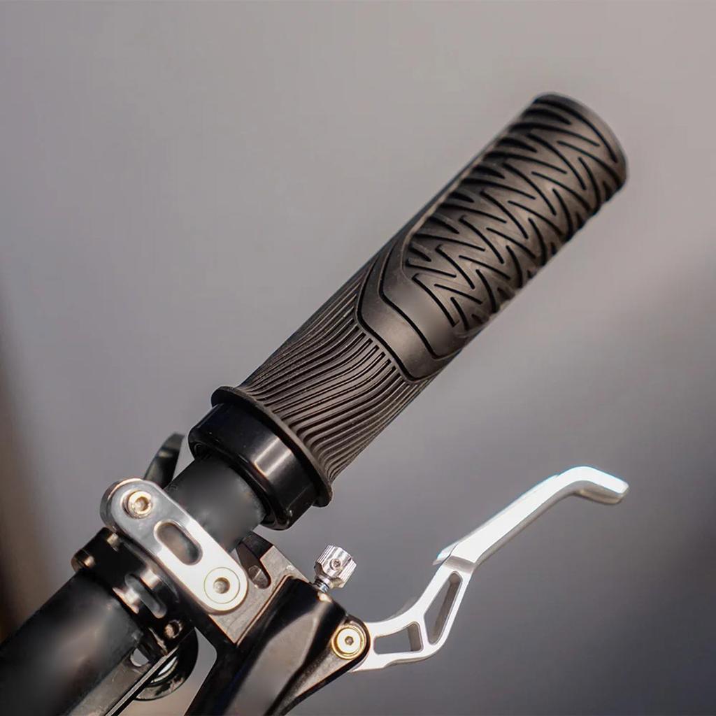 Mountain Bike Handlebar Grips Cycling Handlebar Sleeve with Aluminium Locks Nonslip Cycling Handle Grips Easily Install