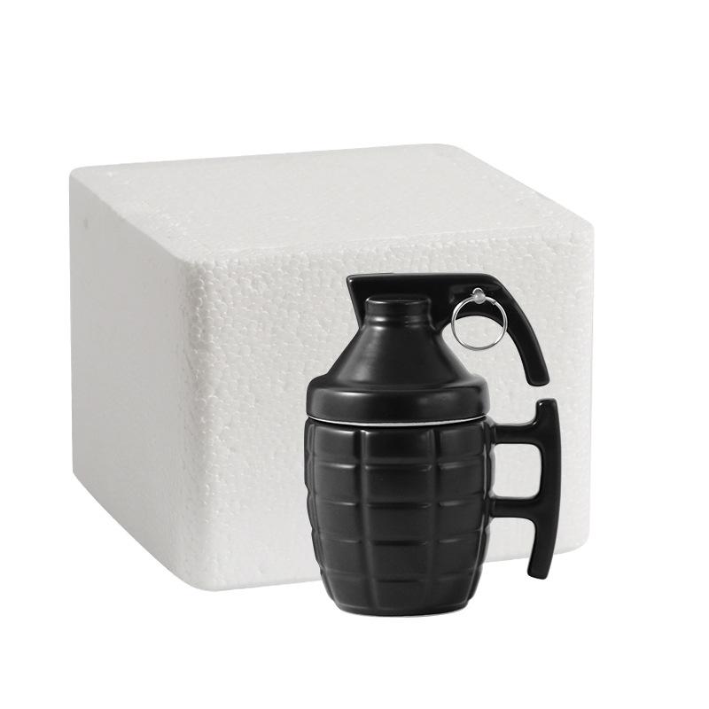 Kreative granatenförmige Scherz-Keramik-Kaffeetasse mit Deckel