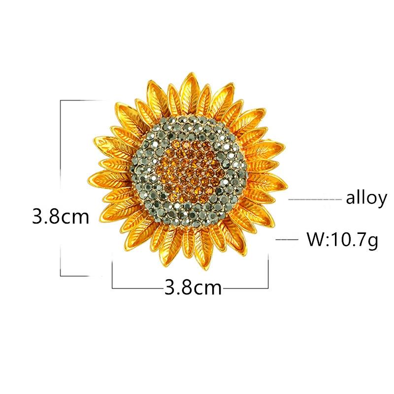 1Pc Fashionable and Exquisite Sunflower Brooch for Men and Women Creative Retro Personality Pin Party Birthday Gift Souvenir