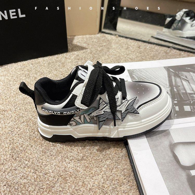 Girls shoes spring 2025 new children's sports shoes soft sole middle and older children's casual board shoes student sports shoes