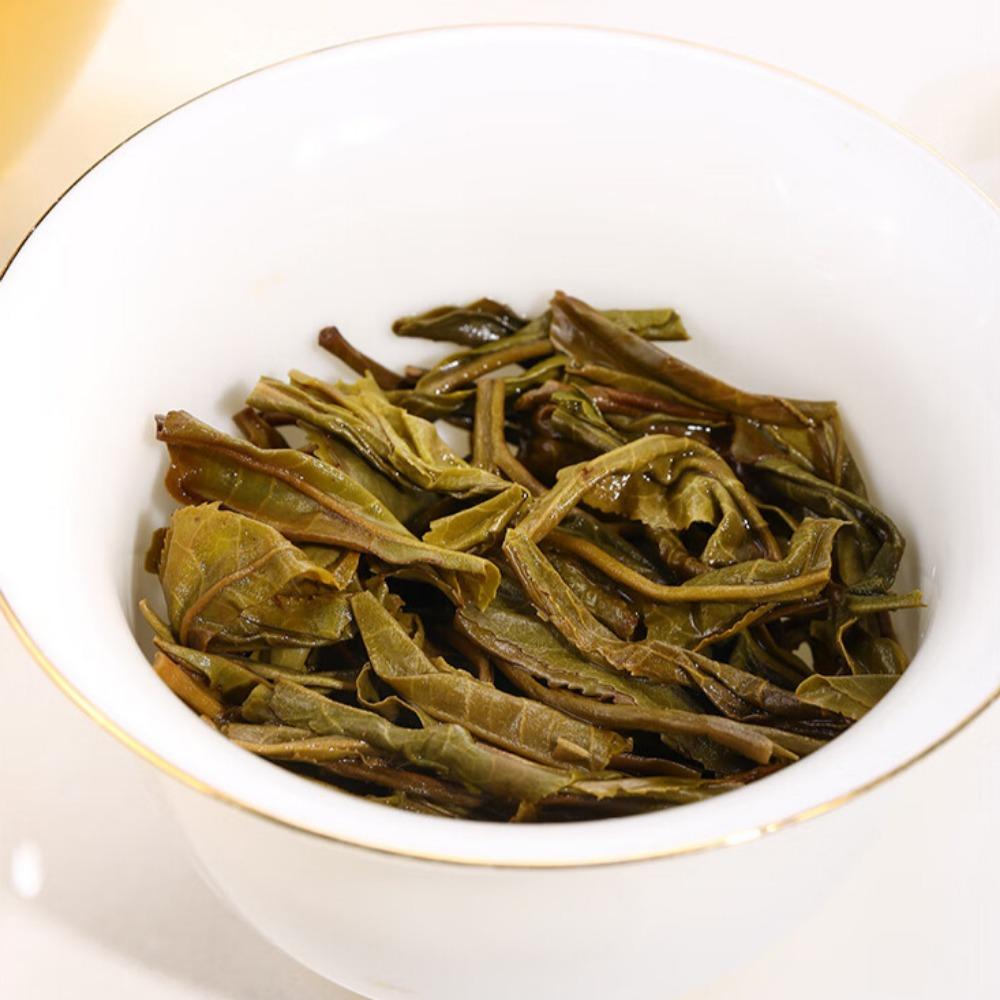 Xinyhao Pu'er Tea Raw Tea Cake Exquisite Small Tea Cake Ancient Tree Spring Tea