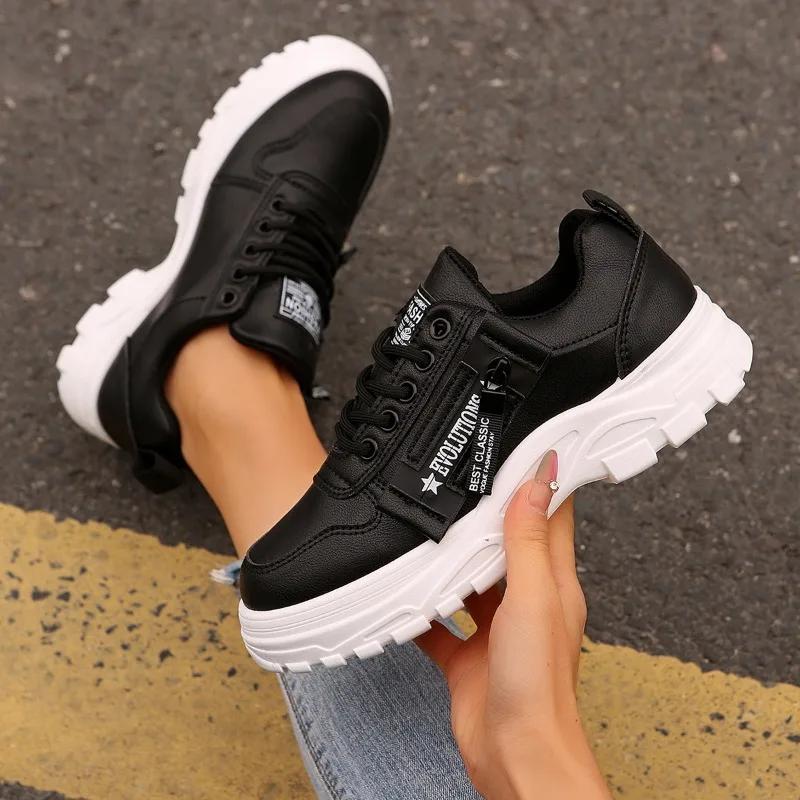 Woman Sneakers 2025 New Comfortable Platform Casual Sneaker Ladies Wear-resistant Breathable All-match Soft Sole Shoes for Women