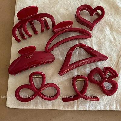 Französische Rote Kollektion! Große Griffbuchstaben, Gold-Label, Hinterkopf, Hochsteckfrisur, Hai-Clip, Haar-Accessoires, Kopfbedeckung, Haarnadel, Haarklammer