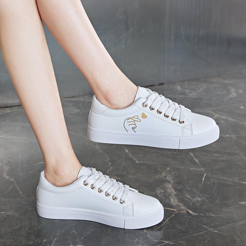 Fashion White Breathable Women Running Shoes New Spring Autumn Embroidered Flower Lace-Up Casual Sneakers Zapatos De Mujer