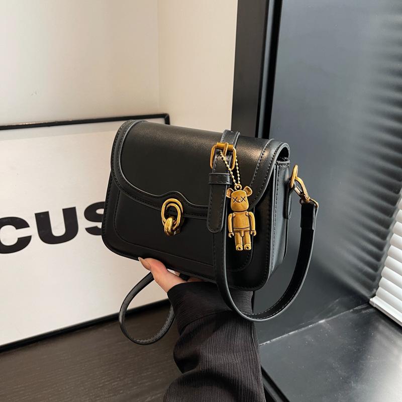 Small bag women's autumn and winter versatile new retro shoulder messenger bag work small square bag