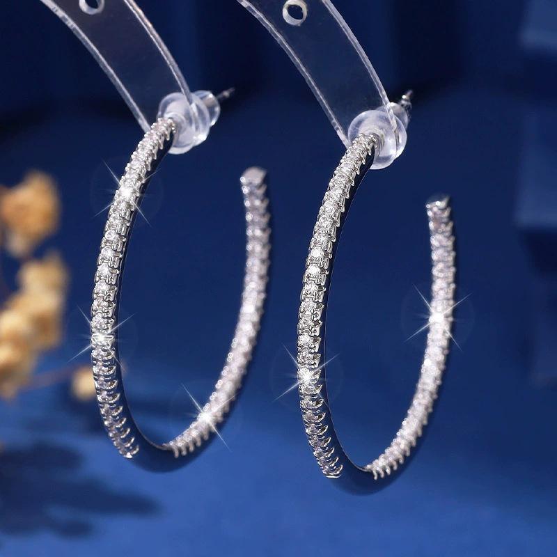 Elegant Minimalist High-End Versatile Earrings for Daily Commute