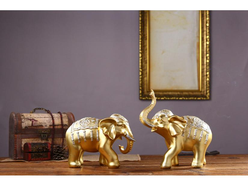 Thai-Style Lucky Elephant Ceramic Ornament for Home or Office Decor