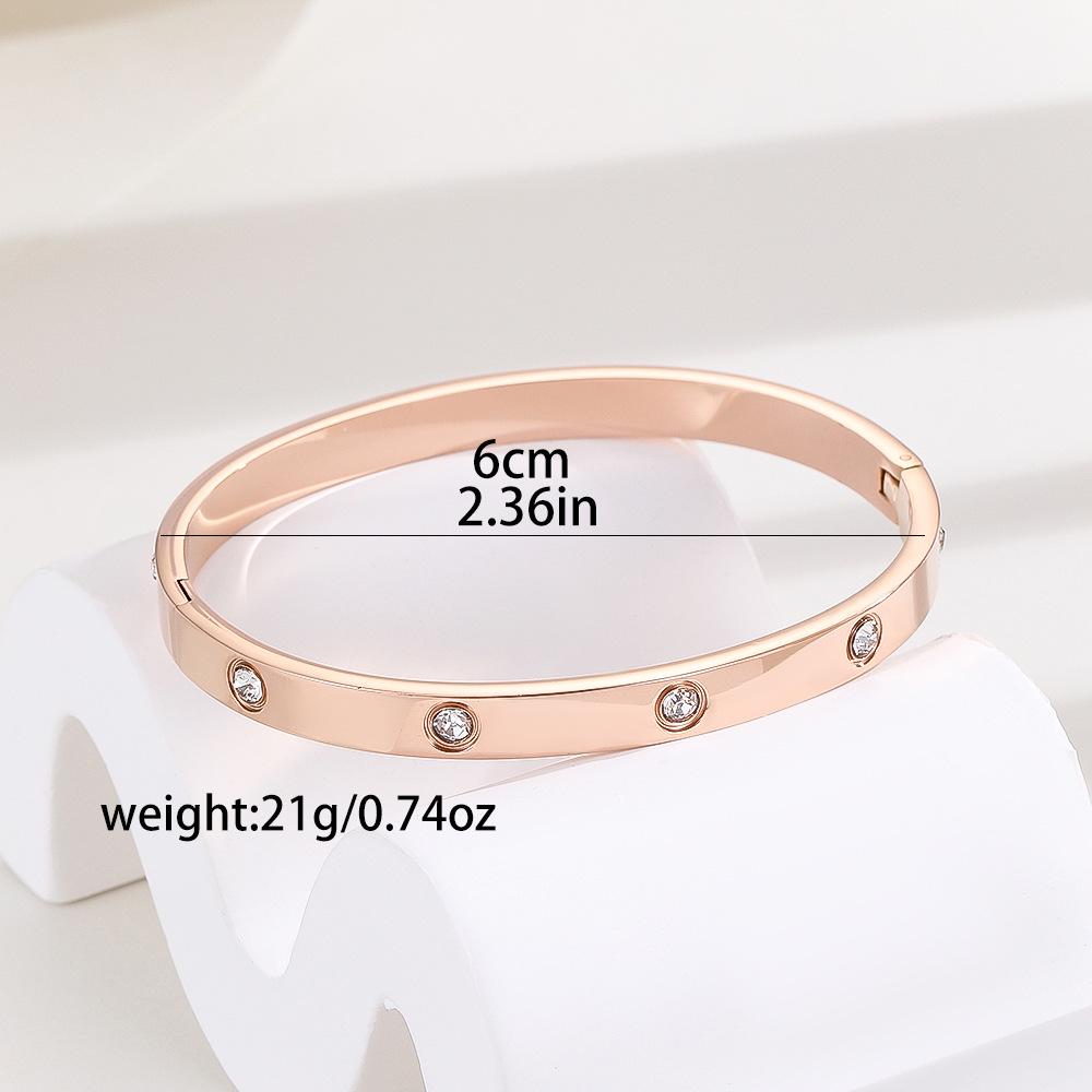 High-End Titanium Steel Women's Bracelets with Diamonds - Fashionable European & American Design, Non-Fading, Niche Style