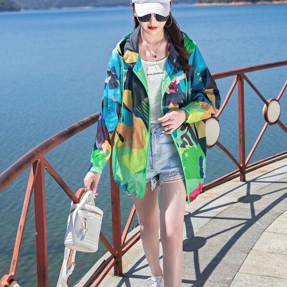 

M-3XL весенне-осенние свободные тонкие пальто больших размеров, женские летние куртки с длинными рукавами и камуфляжным принтом, солнцезащитные куртки с капюшоном XXXL