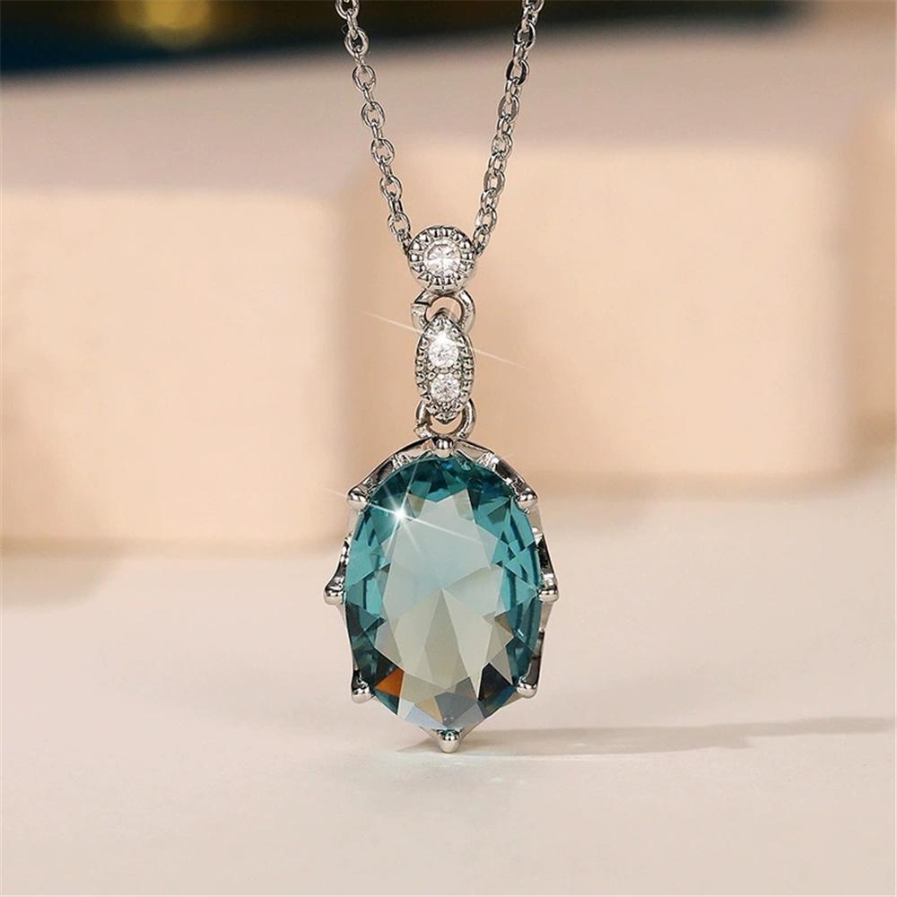 Cute Female Big Crystal White Blue Zircon Stone Pendant Necklace Vintage Silver Color Wedding For Women