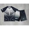 Completo Sportivo da Allenamento da Combattimento per Boxe e MMA da Uomo con Maglia a Maniche Corte Rash Guard Stampata in 3D e Pantaloncini da Combattimento