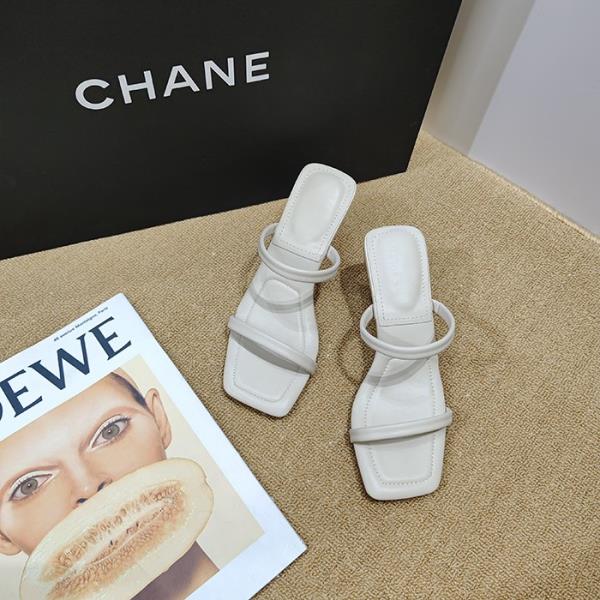 Fashion Shoes Woman 2025 Slippers Casual Thin Heels Heeled Mules Rubber Flip Flops Cross-Tied Square Toe Luxury High Hawaiian Soft Pumps