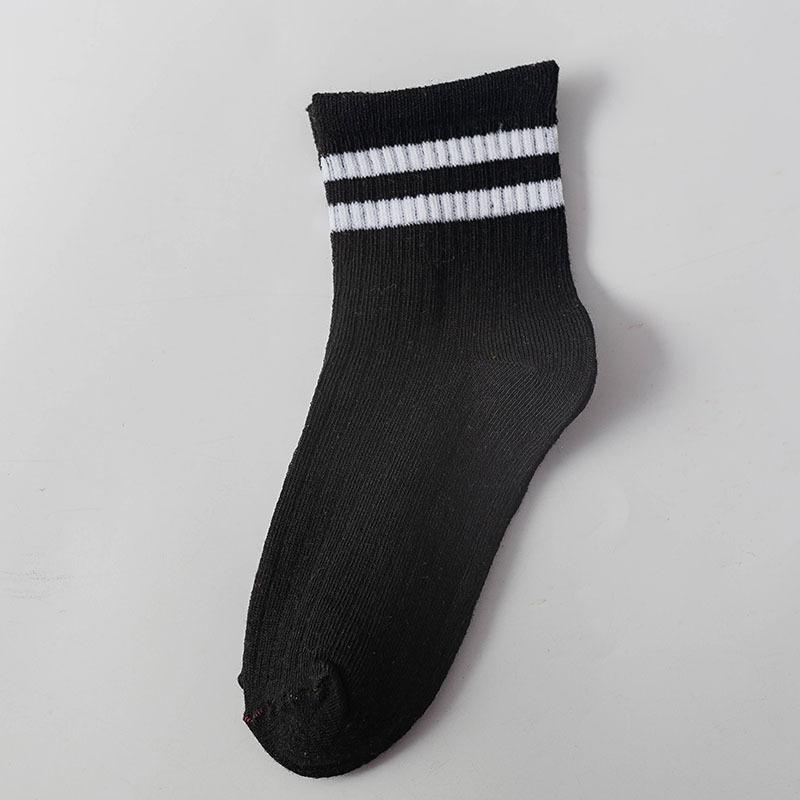 10 Pairs of Female Autumn and Winter Parallel Bars Sports College Wind Suction Sweat Breathable Tube Socks