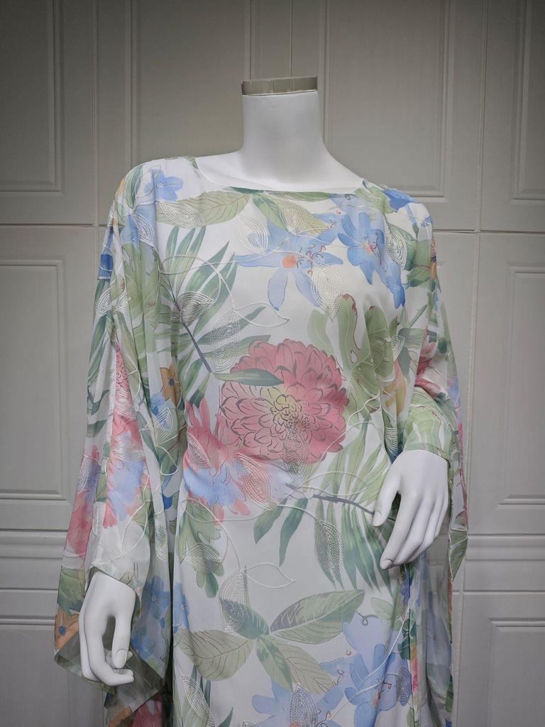 MQ140 Elegant Modest Dubai Pullover Robe: Stylish Middle Eastern Abaya for Women