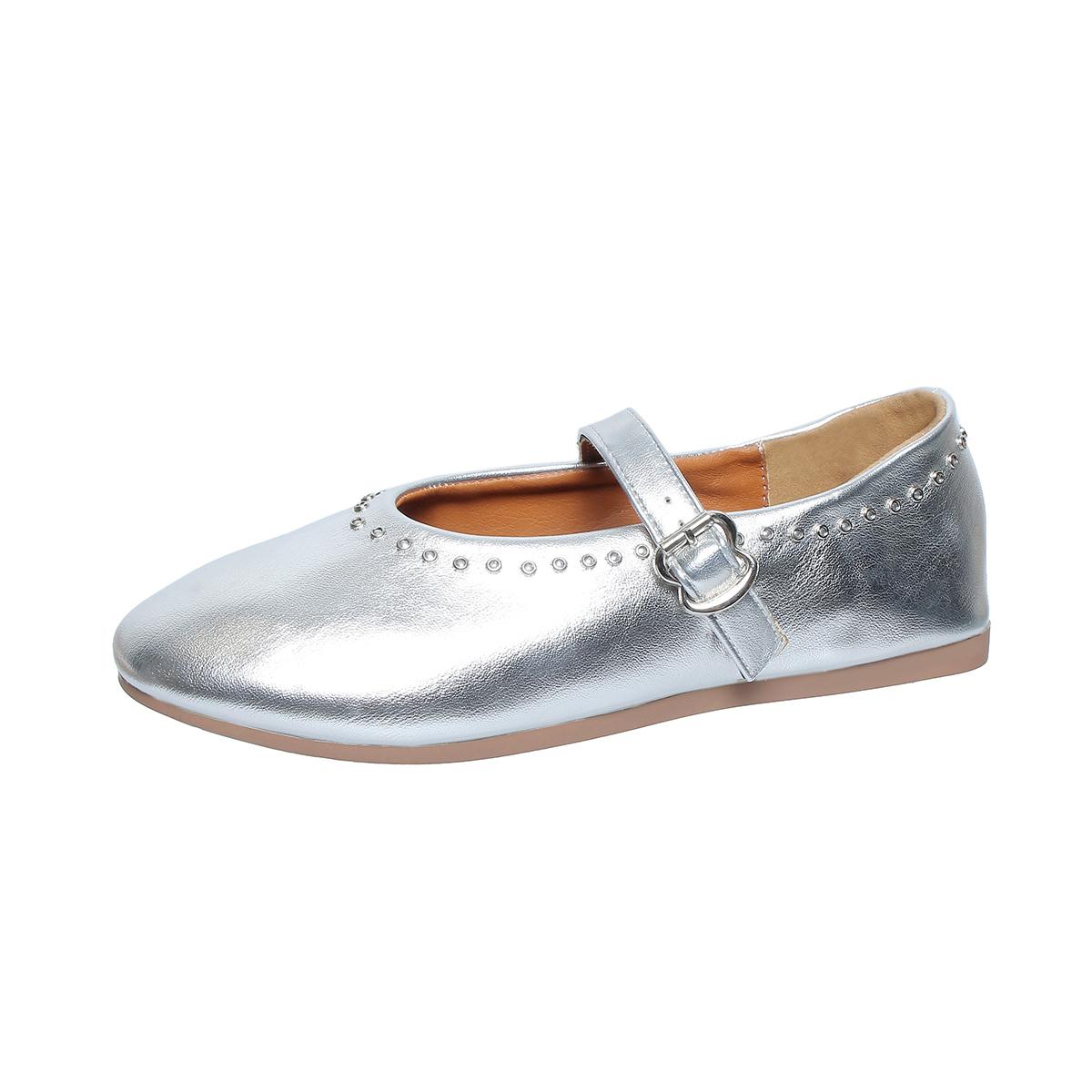 

Женская обувь на плоской подошве, удобные легкие модные лоферы, весенние и осенние туфли на плоской подошве, повседневная обувь, популярные туфли для женщин 42 серебряный