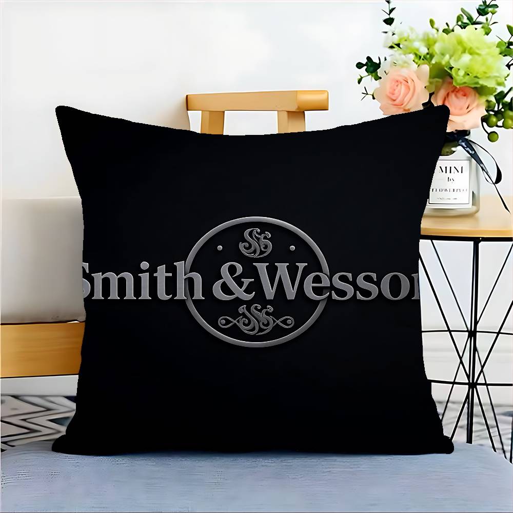 GUN SmithS W-WessonS Maple Design Cushion Cover Happy Autumn Harvest Decor Holiday Decorati Pillow Cover